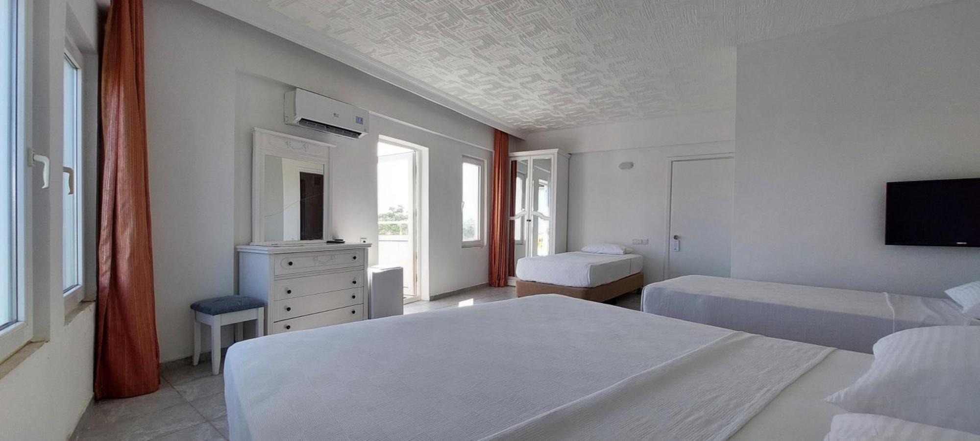 Uk Hotel Kiris Анталья Экстерьер фото
